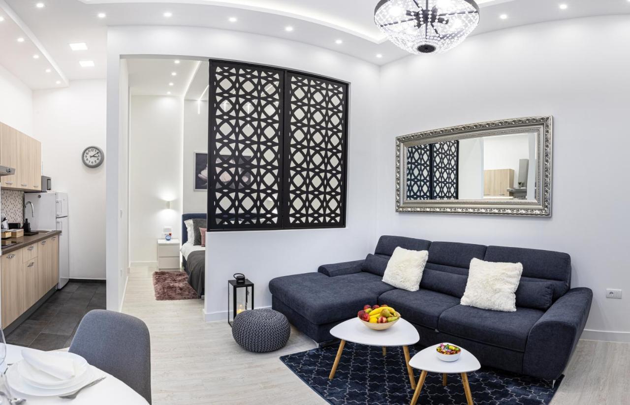 Theatre Square Apartments Novi Sad Eksteriør billede