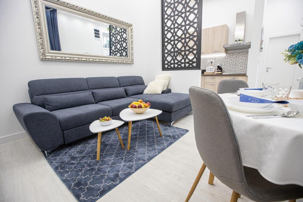 Theatre Square Apartments Novi Sad Eksteriør billede